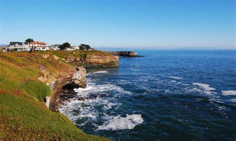 How to spend a perfect day in Santa Cruz, based on your travel style